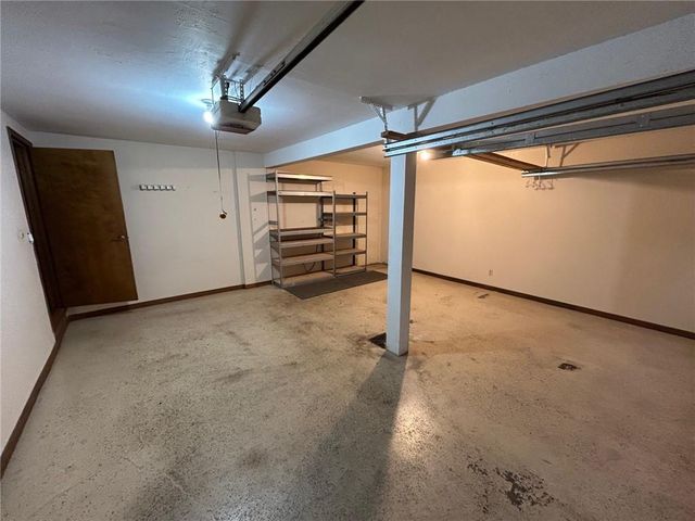 15150 E Quaker Road, Nevada, MO 64772