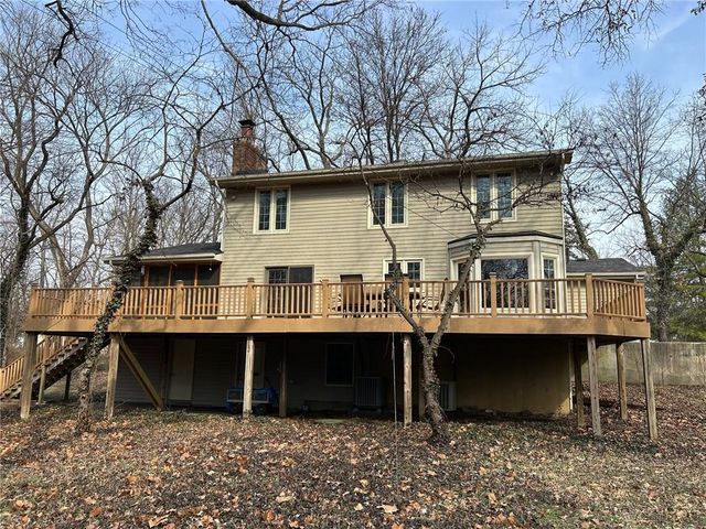 15150 E Quaker Road, Nevada, MO 64772