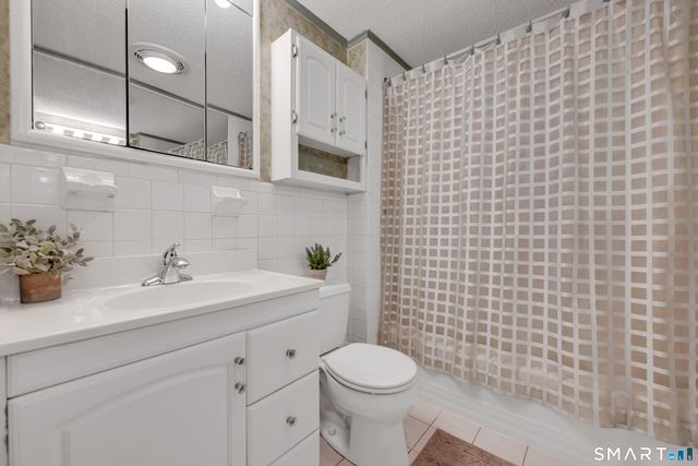 86 Indian Hill Road, Newington, CT 06111