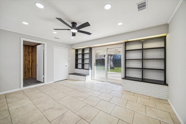 1703 Raintree Street, Baytown, TX 77520