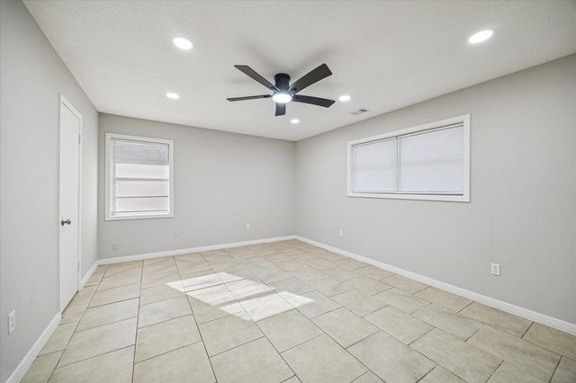 1703 Raintree Street, Baytown, TX 77520