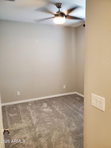 18558 W SWAYBACK Pass, Wittmann, AZ 85361