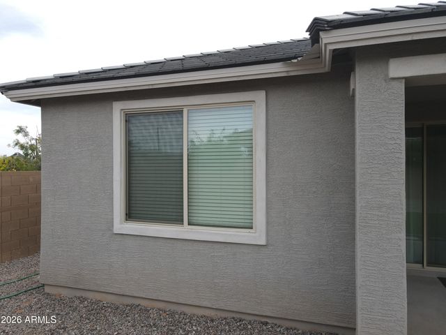18558 W SWAYBACK Pass, Wittmann, AZ 85361