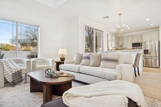 9750 N MONTEREY Drive 52, Fountain Hills, AZ 85268