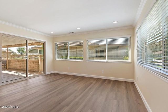 25336 Village 25, Camarillo, CA 93012