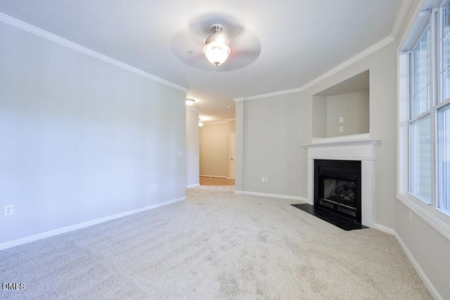 8041 Allyns Landing Way 203, Raleigh, NC 27615