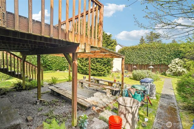8812 Dibble Avenue NW, Seattle, WA 98117