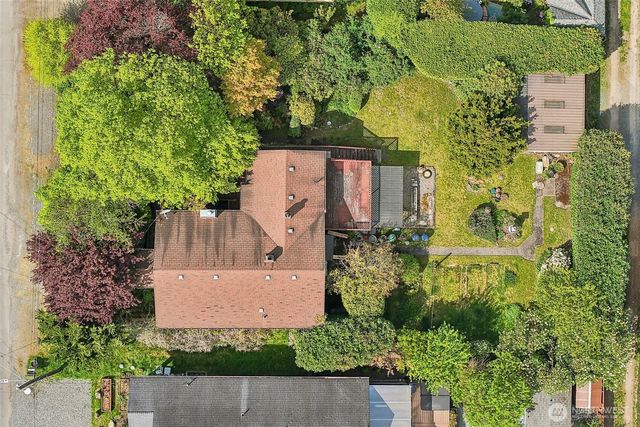 8812 Dibble Avenue NW, Seattle, WA 98117