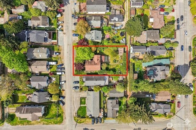 8812 Dibble Avenue NW, Seattle, WA 98117