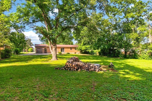 106 Vulco Dr, Hendersonville, TN 37075