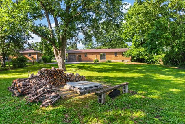 106 Vulco Dr, Hendersonville, TN 37075