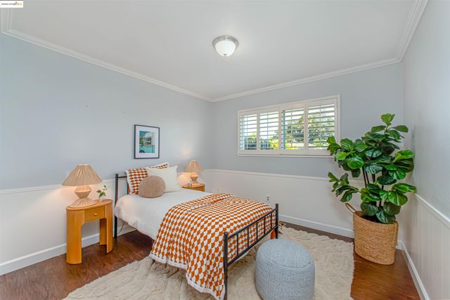 7036 13Th St, Sacramento, CA 95831