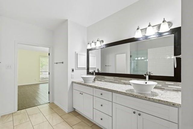 13911 Cypresswood Crossing Boulevard, Houston, TX 77070