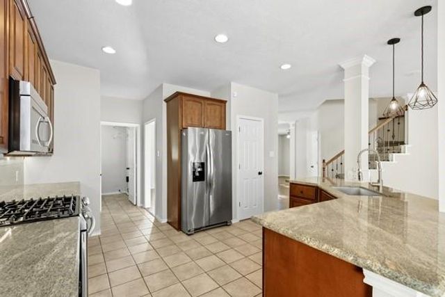 13911 Cypresswood Crossing Boulevard, Houston, TX 77070