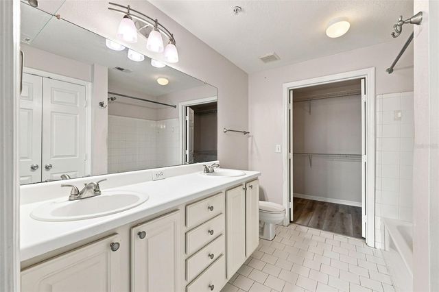 501 KNIGHTS RUN AVENUE 2202, Tampa, FL 33602