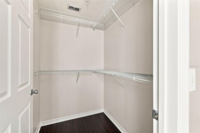 501 KNIGHTS RUN AVENUE 2202, Tampa, FL 33602