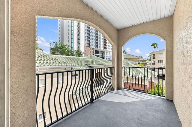 501 KNIGHTS RUN AVENUE 2202, Tampa, FL 33602