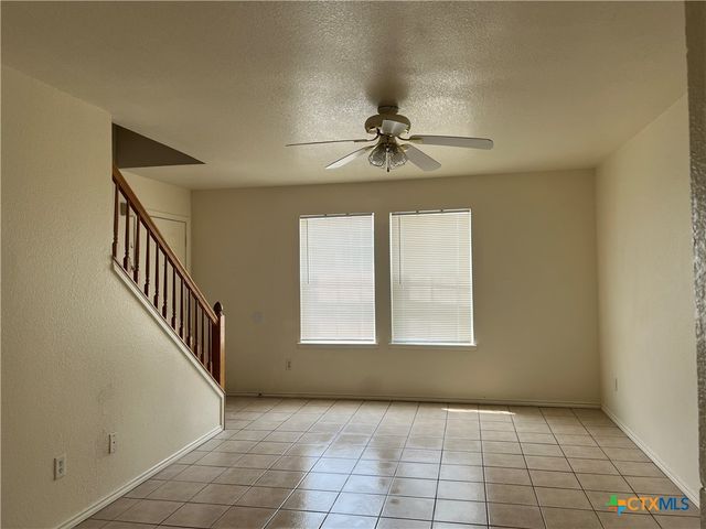 5801 Redstone Drive, Killeen, TX 76543