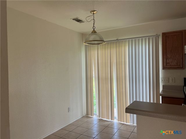 5801 Redstone Drive, Killeen, TX 76543