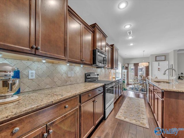 7 Sudworth Drive SW, Huntsville, AL 35824