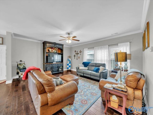 7 Sudworth Drive SW, Huntsville, AL 35824