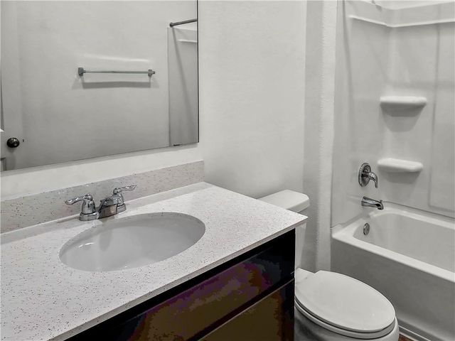 251 Geode GLN, Maxwell, TX 78656