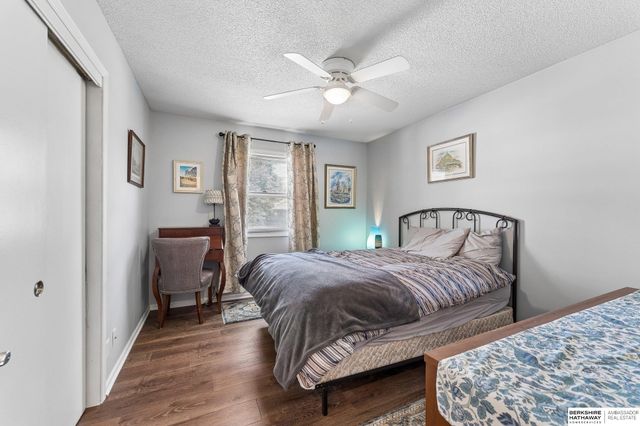 1806 Mayfair Drive, Omaha, NE 68144