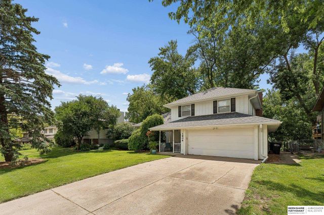 1806 Mayfair Drive, Omaha, NE 68144