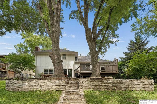 1806 Mayfair Drive, Omaha, NE 68144