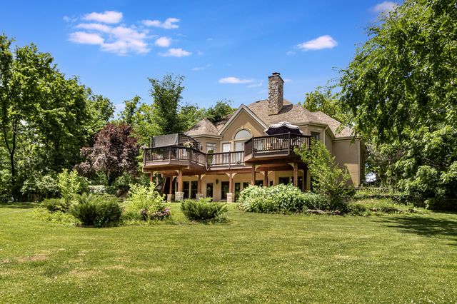 26010 W Airport Road, Minooka, IL 60447