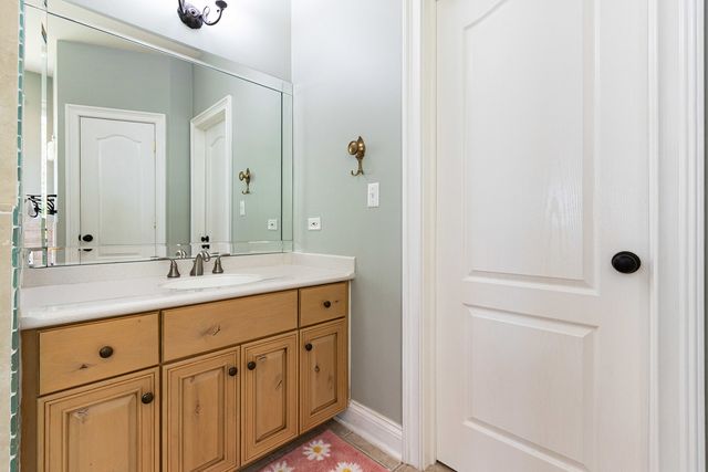26010 W Airport Road, Minooka, IL 60447