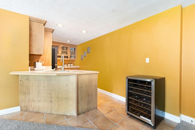 26010 W Airport Road, Minooka, IL 60447