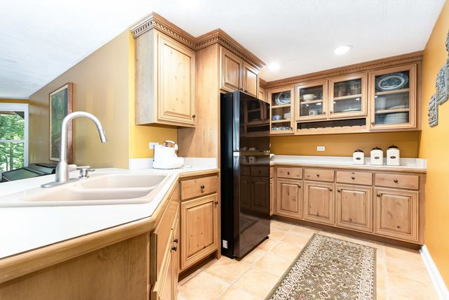 26010 W Airport Road, Minooka, IL 60447