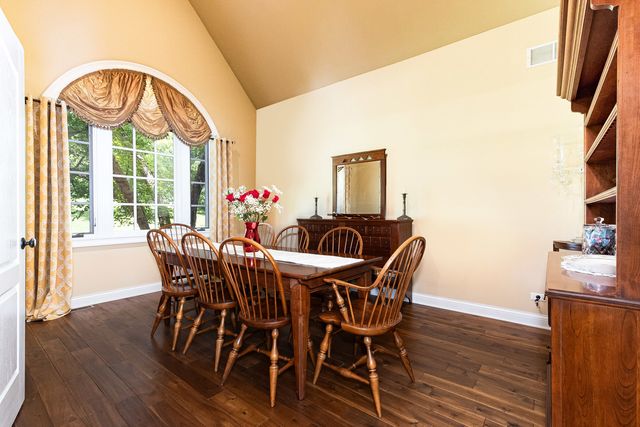 26010 W Airport Road, Minooka, IL 60447