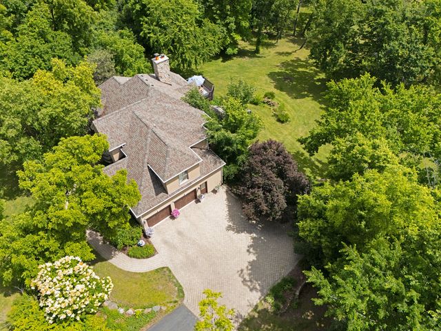 26010 W Airport Road, Minooka, IL 60447