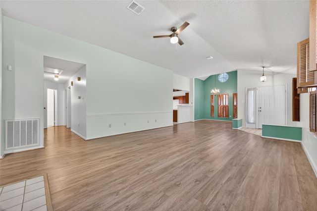 4615 Leicester Way, Missouri City, TX 77459