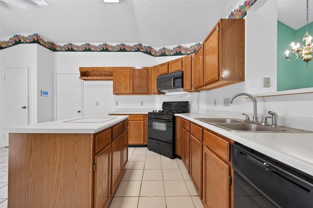 4615 Leicester Way, Missouri City, TX 77459