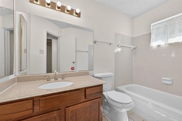 4615 Leicester Way, Missouri City, TX 77459