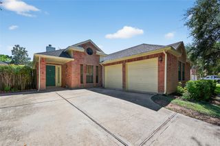 4615 Leicester Way, Missouri City, TX 77459