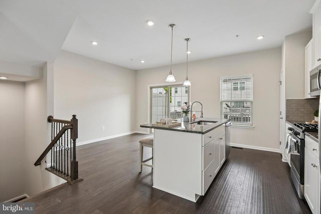 10018 SANDY RUN RD, Middle River, MD 21220
