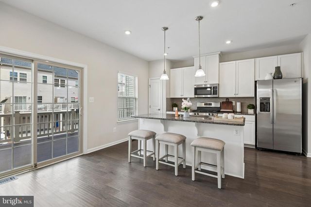 10018 SANDY RUN RD, Middle River, MD 21220