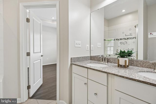 10018 SANDY RUN RD, Middle River, MD 21220