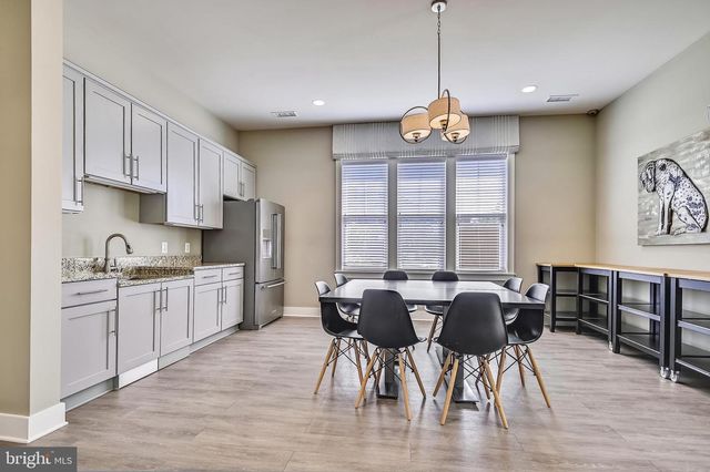 10018 SANDY RUN RD, Middle River, MD 21220