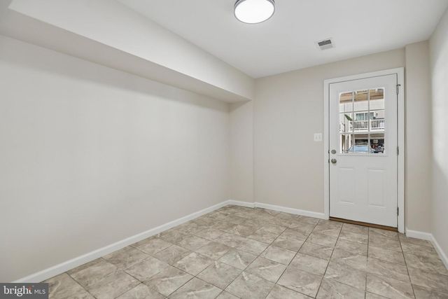 10018 SANDY RUN RD, Middle River, MD 21220