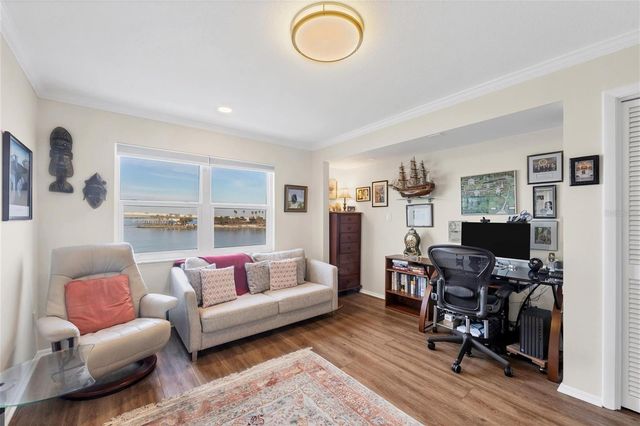 226 GOLDEN GATE POINT 32, Sarasota, FL 34236