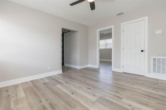 2600 52ND AVENUE N A, St Petersburg, FL 33714