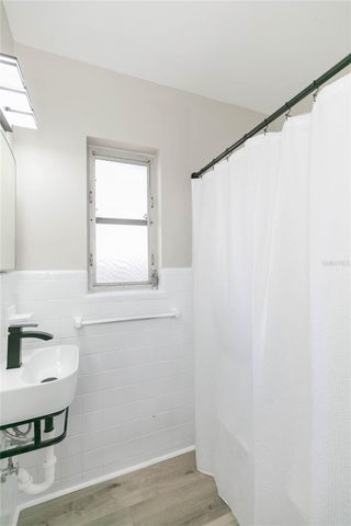 2600 52ND AVENUE N A, St Petersburg, FL 33714