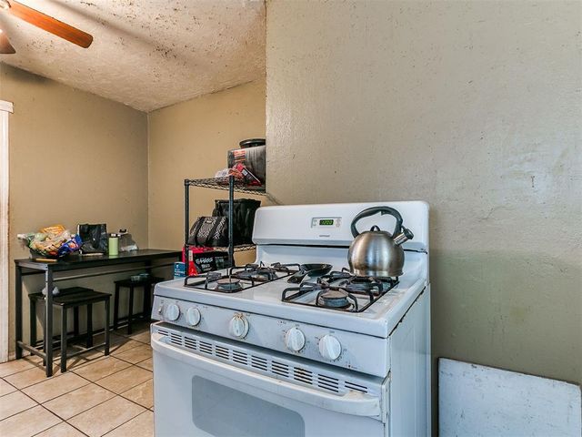 1137 Carverdale Drive, Oklahoma City, OK 73117