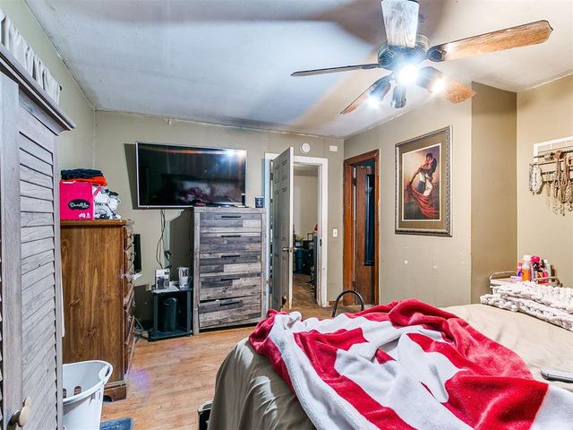 1137 Carverdale Drive, Oklahoma City, OK 73117