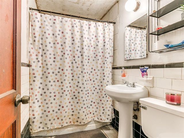 1137 Carverdale Drive, Oklahoma City, OK 73117